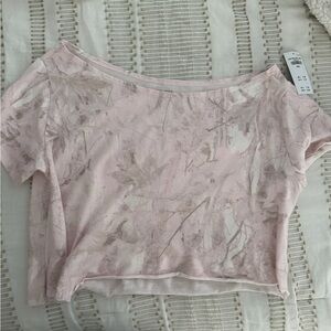 Pink camo off shoulder top Hollister BNWT